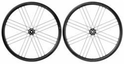 Juego de ruedas campagnolo bora wto 33 2wf dark tubeless ready shimano