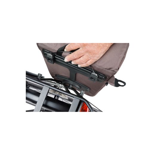 Sacoche arrière BASIL "Move" MIK Studs, 15L, brun