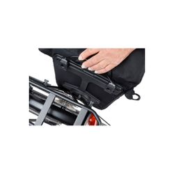 Sacoche arrière BASIL "Move" MIK Studs, 15L, noir