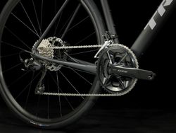 Vélo de route Trek Domane AL5 G4