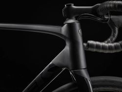 Bicicleta carretera Trek Emonda ALR 5 negro