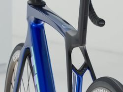 Vélo de route Trek Madone SL 5 Gen 8