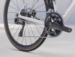 Bicicletta da strada Trek Madone SL 6 Gen 8