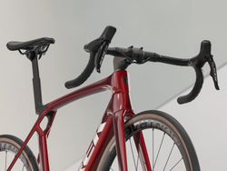 Bicicletta da strada Trek Madone SL 6 Gen 8