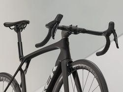 Bicicletta da strada Trek Madone SL 6 Gen 8