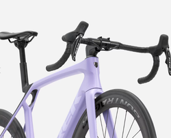 Vélo de route Trek Madone SL6 G8