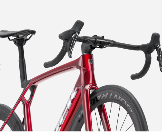 Vélo de route Trek Madone SL6 G8