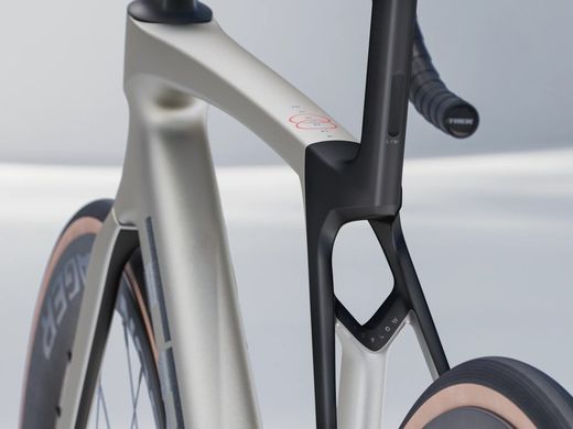 Vélo de route Trek Madone SL7 Gen 8
