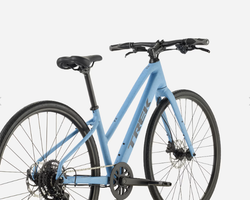 Vélo hybride Trek FX2 G4