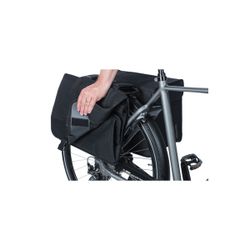 Bolsa doble BASIL "Kavan Eco Classic", 58L, negra