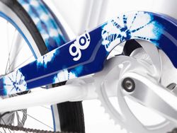 Vélo électrique urbain Trek Shibori Cruiser Go!