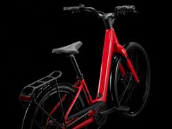 Vélo électrique urbain Trek Verve+ 1 Lowstep LT