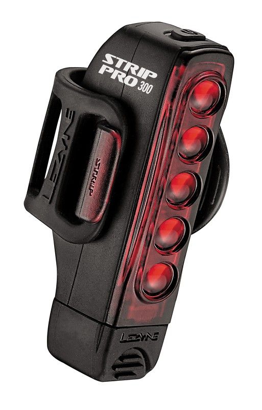 LUZ STRIP DRIVE PRO Y11 TRASERA 300 LUMENS NEGRO