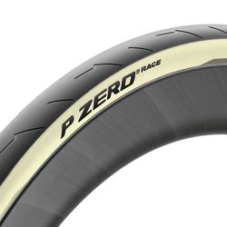 P ZERO™  Race 28-622 Retro TechBELT
