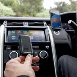 Quad Lock Wireless CarPlay Adaptor