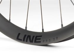 Bontrager Line Pro 30 Boost TLR 27.5 Wheels