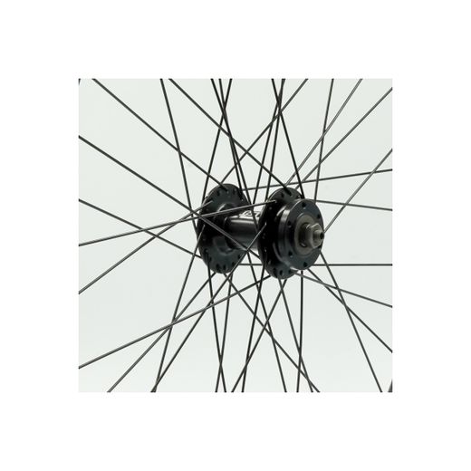 Rear wheel 24”, double-wall aluminium rim, black, 6-holes disc, QR10