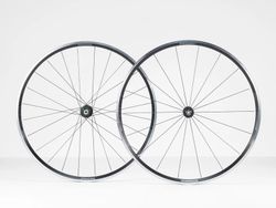 Ruota posteriore bontrager paradigm a 11 velocità 700 c tlr nero / grigio