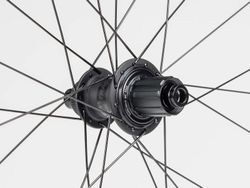 Roue arrière bontrager paradigm comp 25 disc 142 shim 11 noir