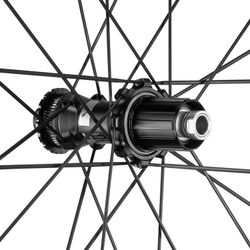 SHARQ 42 2WF C25 AFS FRONT HH12 - REAR HH12/142 HG11 - USB + VALVE 2WF