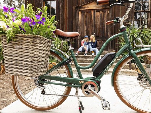 Vélo électrique urbain Trek Townie Commute Go! 5i