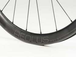 Roues à disque Bontrager Aeolus RSL 37 TLR